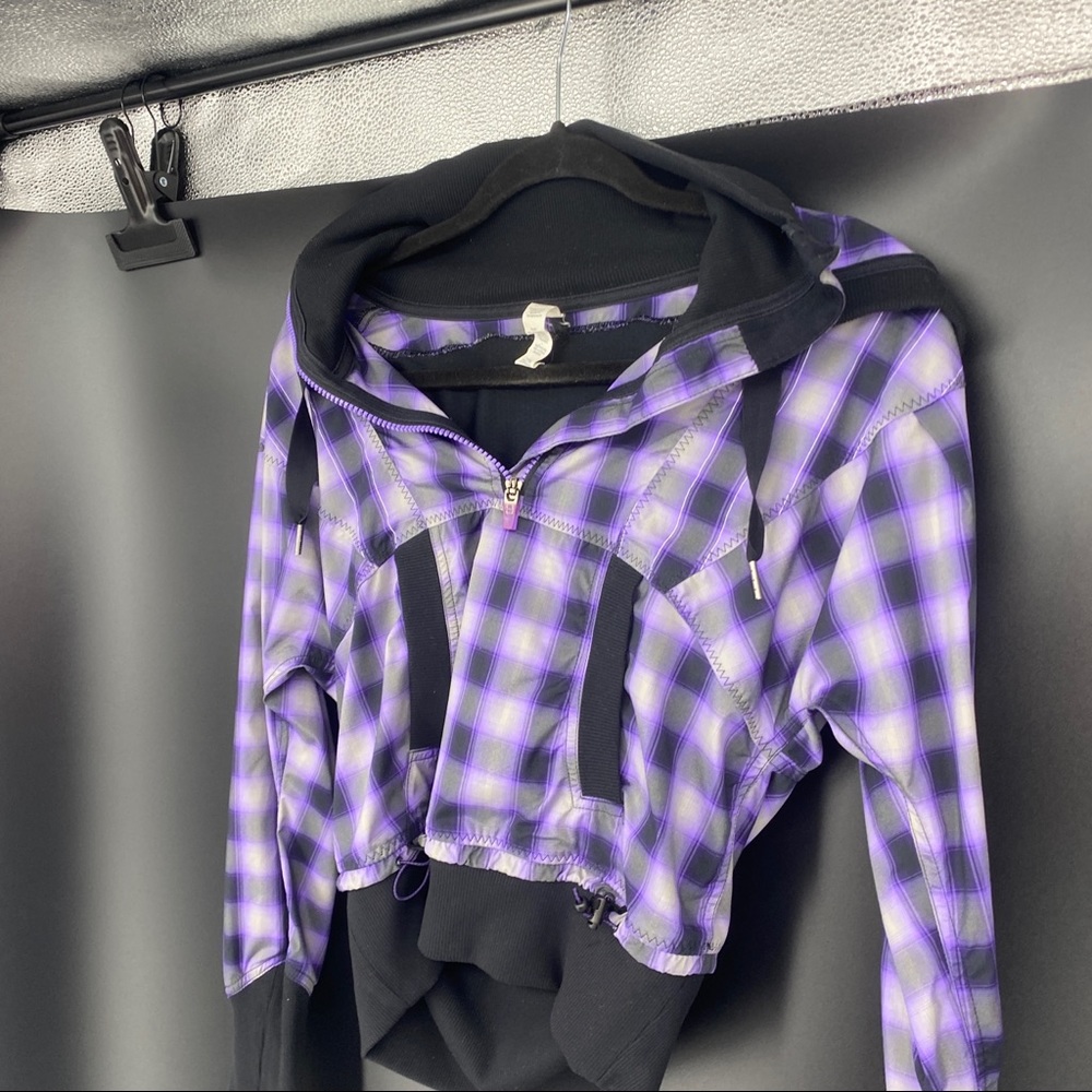 Lululemon Run Reflection Purple Plaid Check Jacket - Picture 2 of 6